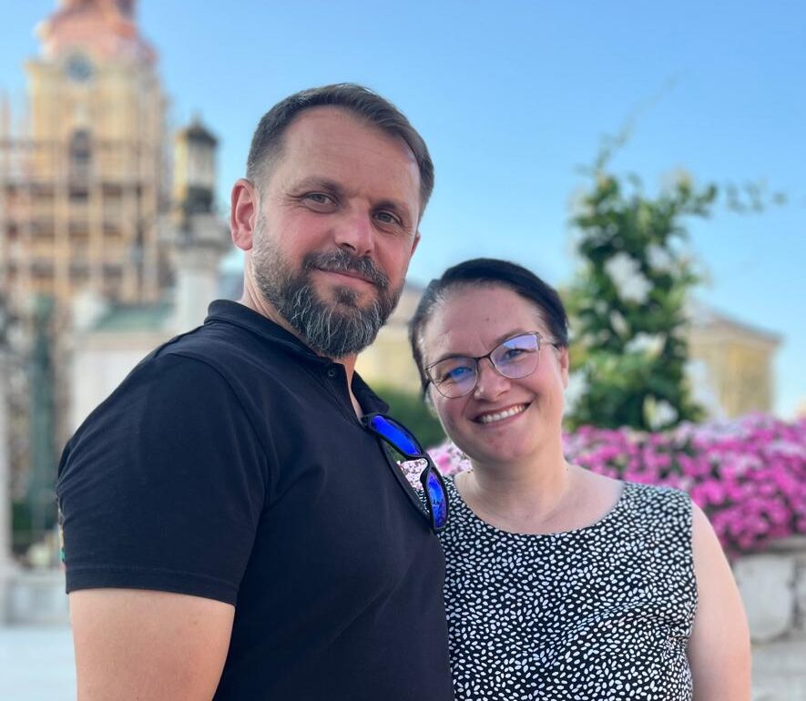 Cristi and Daniela Rau Ministries
